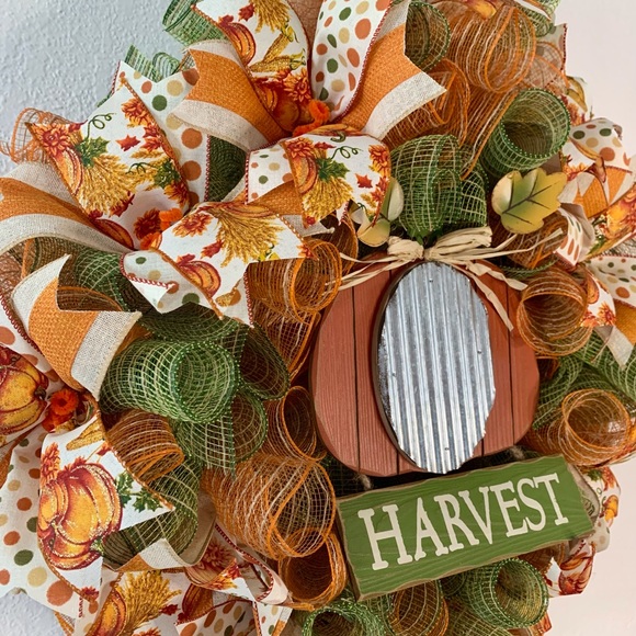 *SOLD*Deco mesh Fall wreath, Thanksgiving decor - Picture 2 of 10